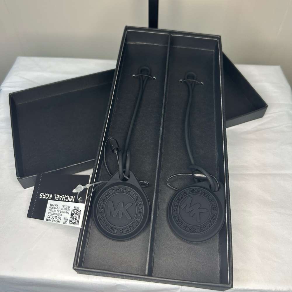 Michael Kors Black Air Tag Covers